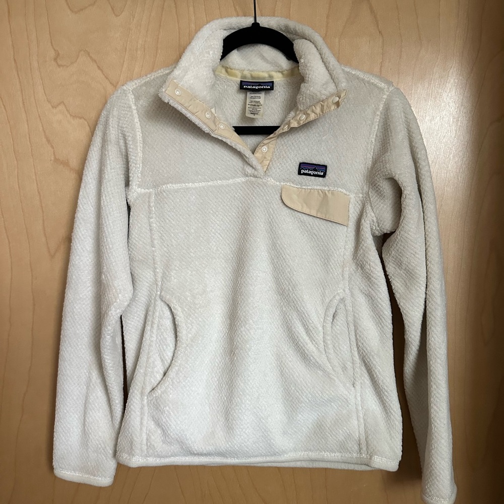 White Patagonia Snap Front Fleece Sweater Size S
